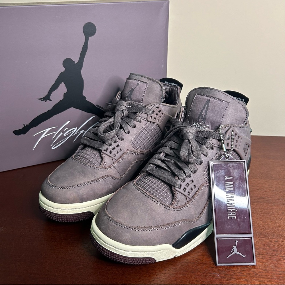 Jordan 4 | A Ma Maniere Violet Ore